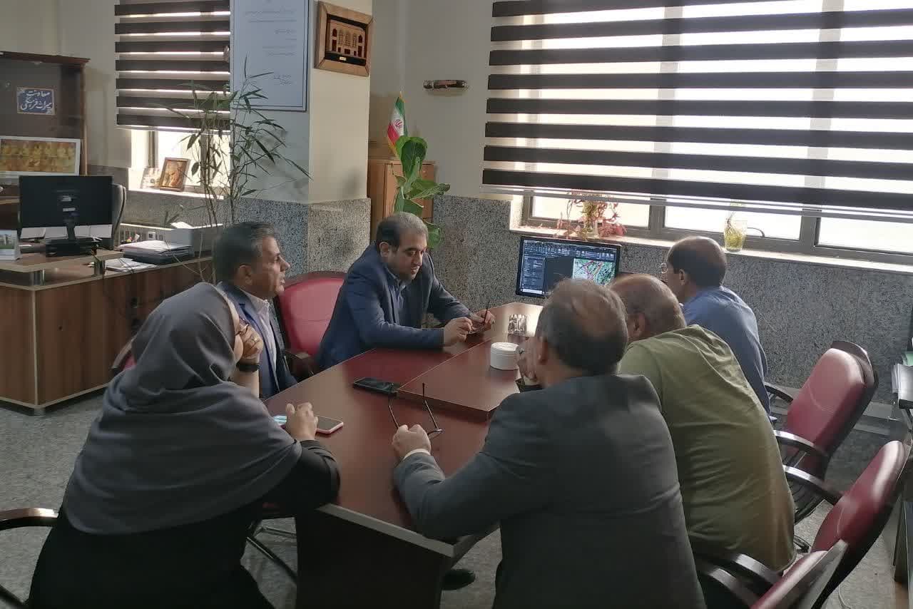 بررسی حریم 17 اثر تاریخی در جلسه شورای حریم استان البرز