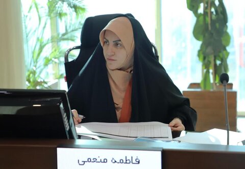 سیاست شورای شهر در جذب نیرو در سه سال گذشته انقباضی بوده است
