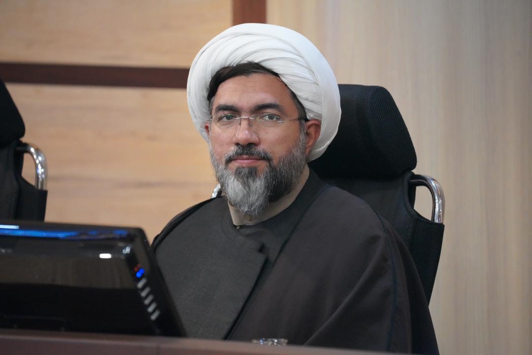 نقد عضو شورای شهر به برنامه‌های فرهنگی کرج: تربیت جایگزین تبلیغات شود