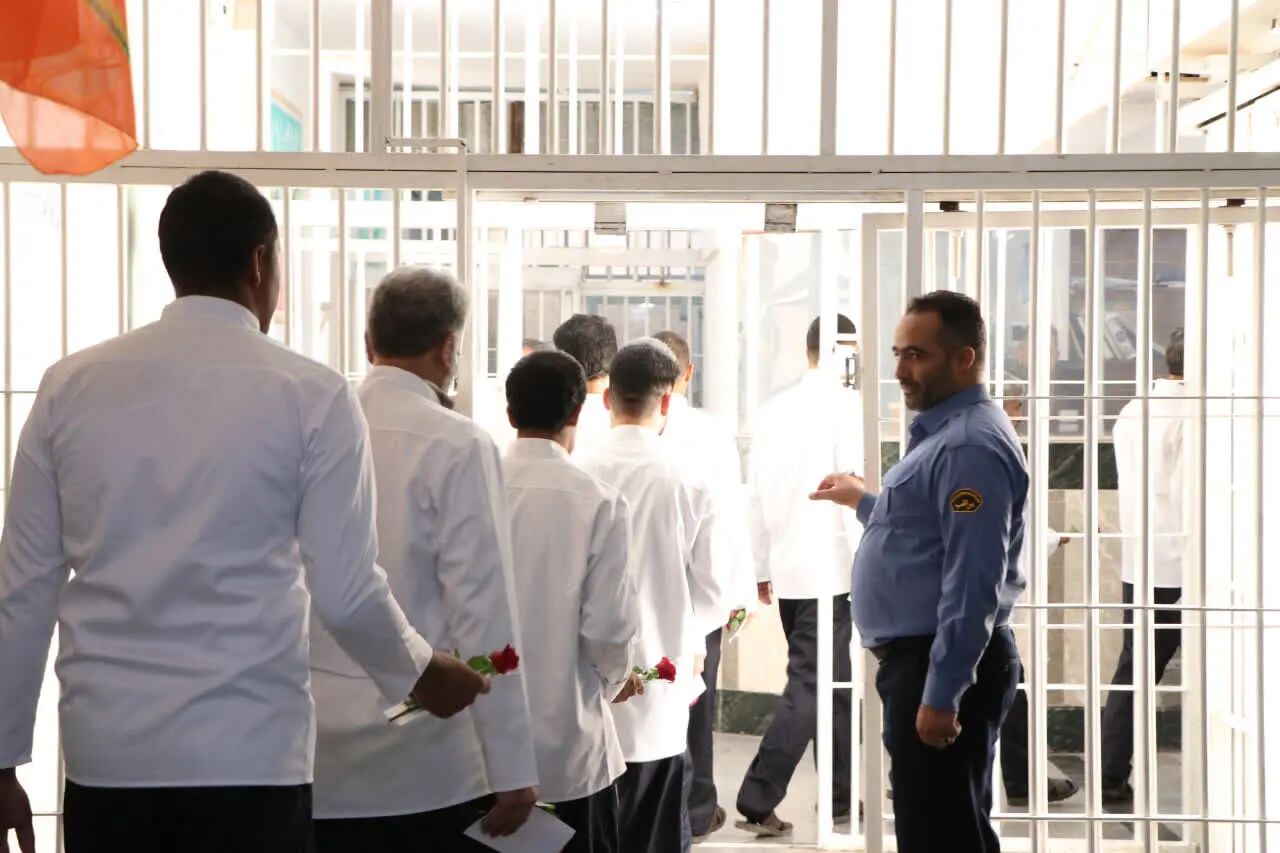 آزادی ۳۷ زندانی ندامتگاه قزلحصار کرج