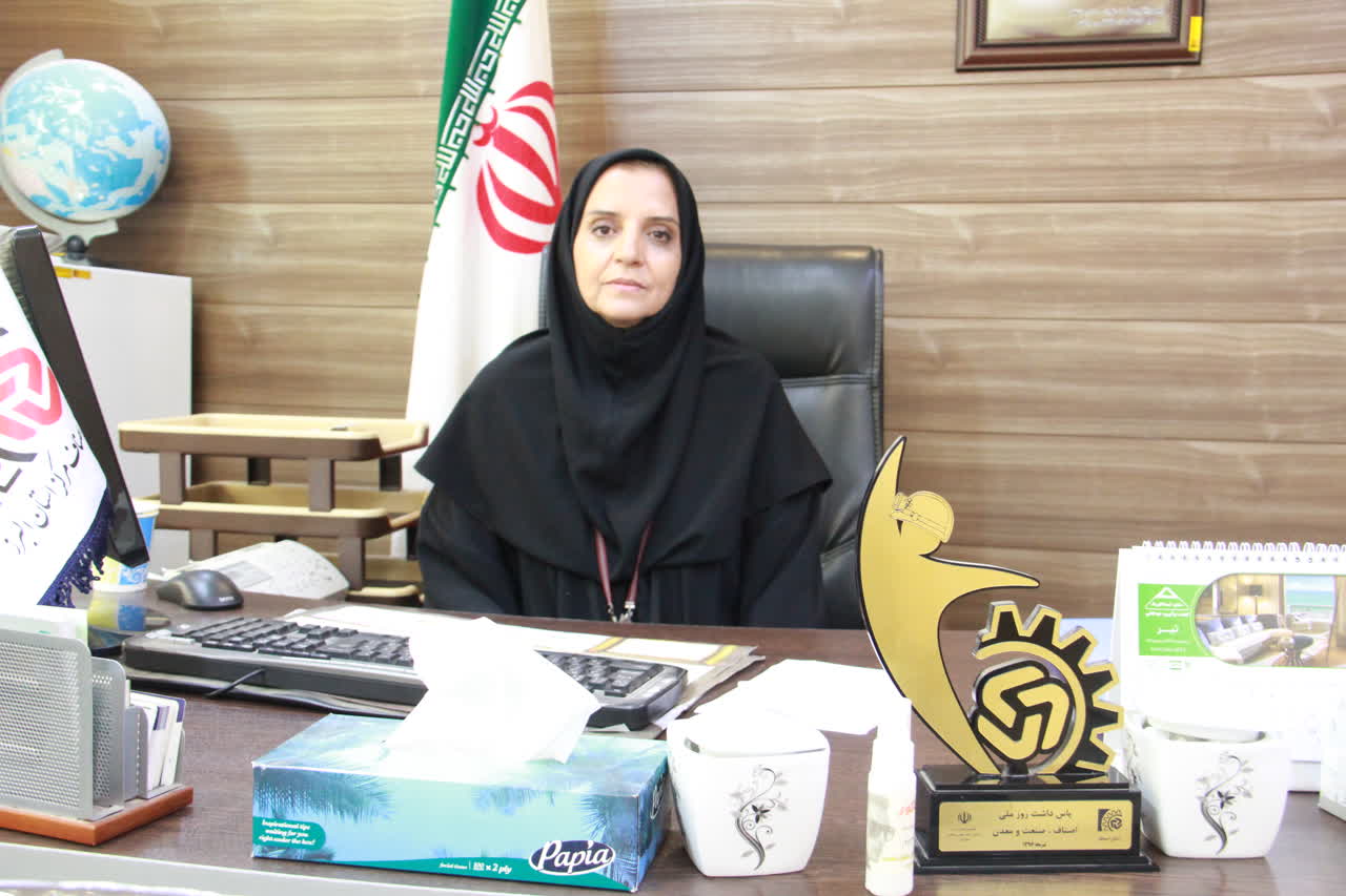 ممنوعیت بکار گیری اتباع خارجی غیرمجاز در واحدهای صنفی البرز