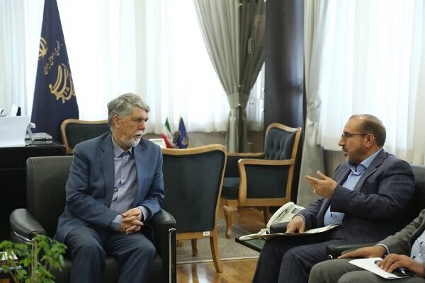 دستور ویژه وزیر برای رفع مشکل زیرساخت‌های فرهنگی در غرب استان البرز